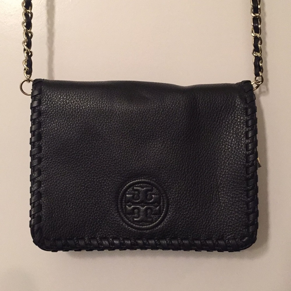 Very good condition! Comes with original dust bag.